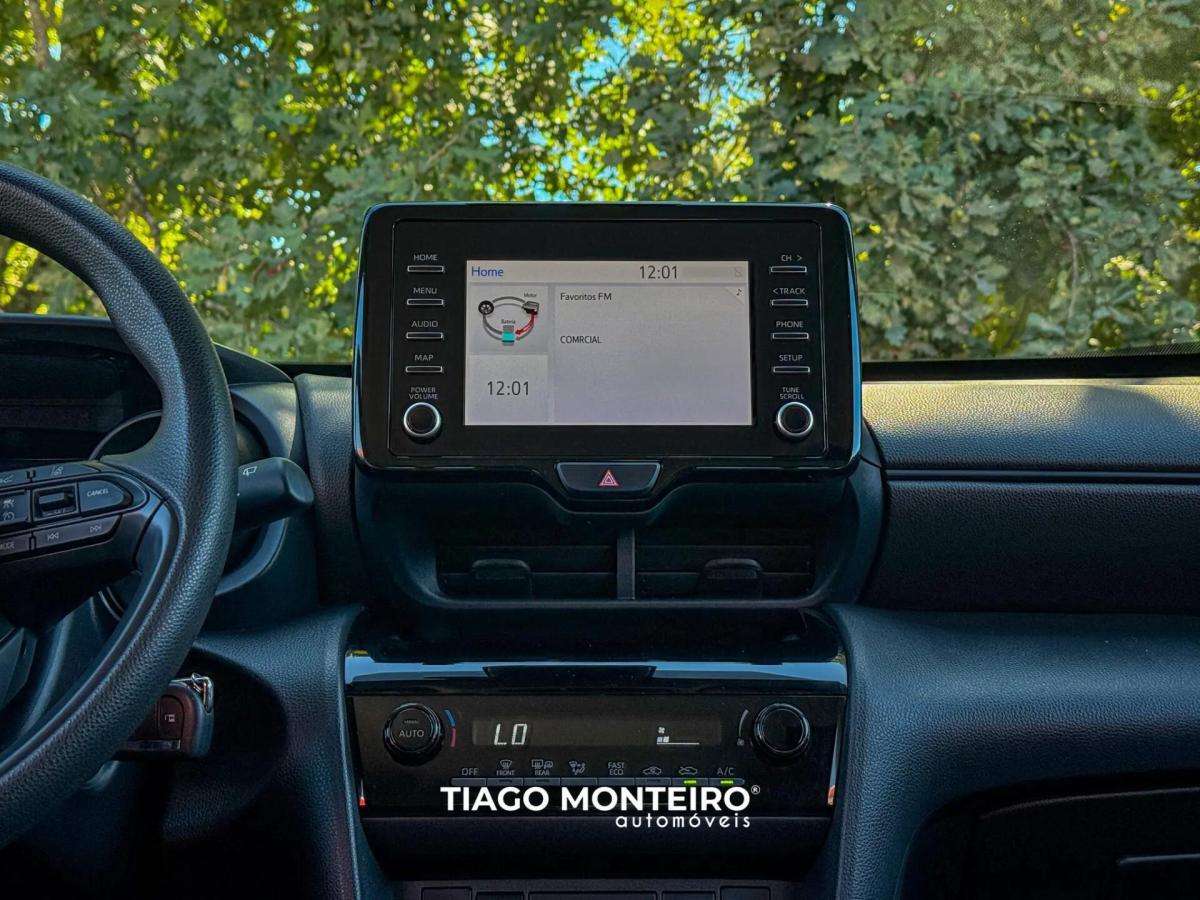 toyota-yaris-cross-2024-hibrido-a-gasolina-1490cc