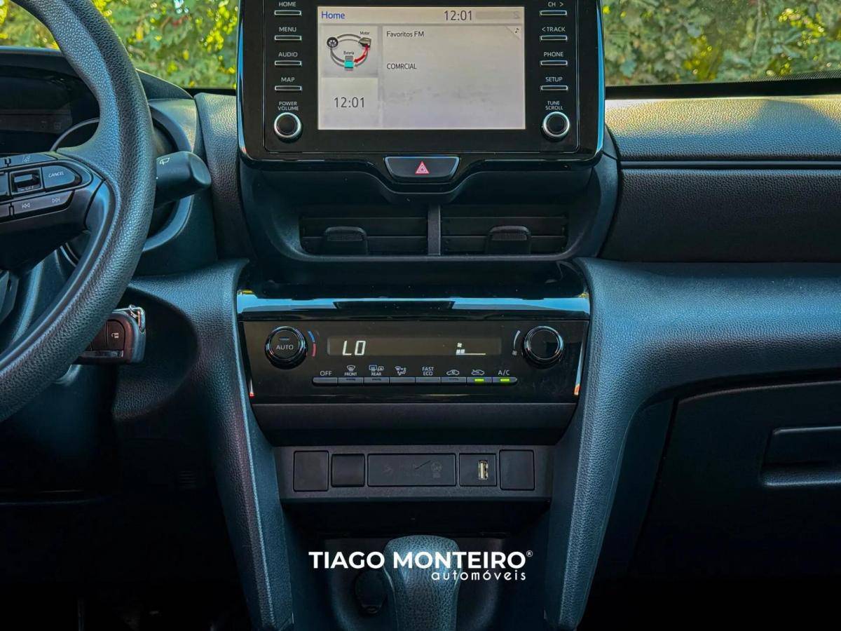 toyota-yaris-cross-2024-hibrido-a-gasolina-1490cc