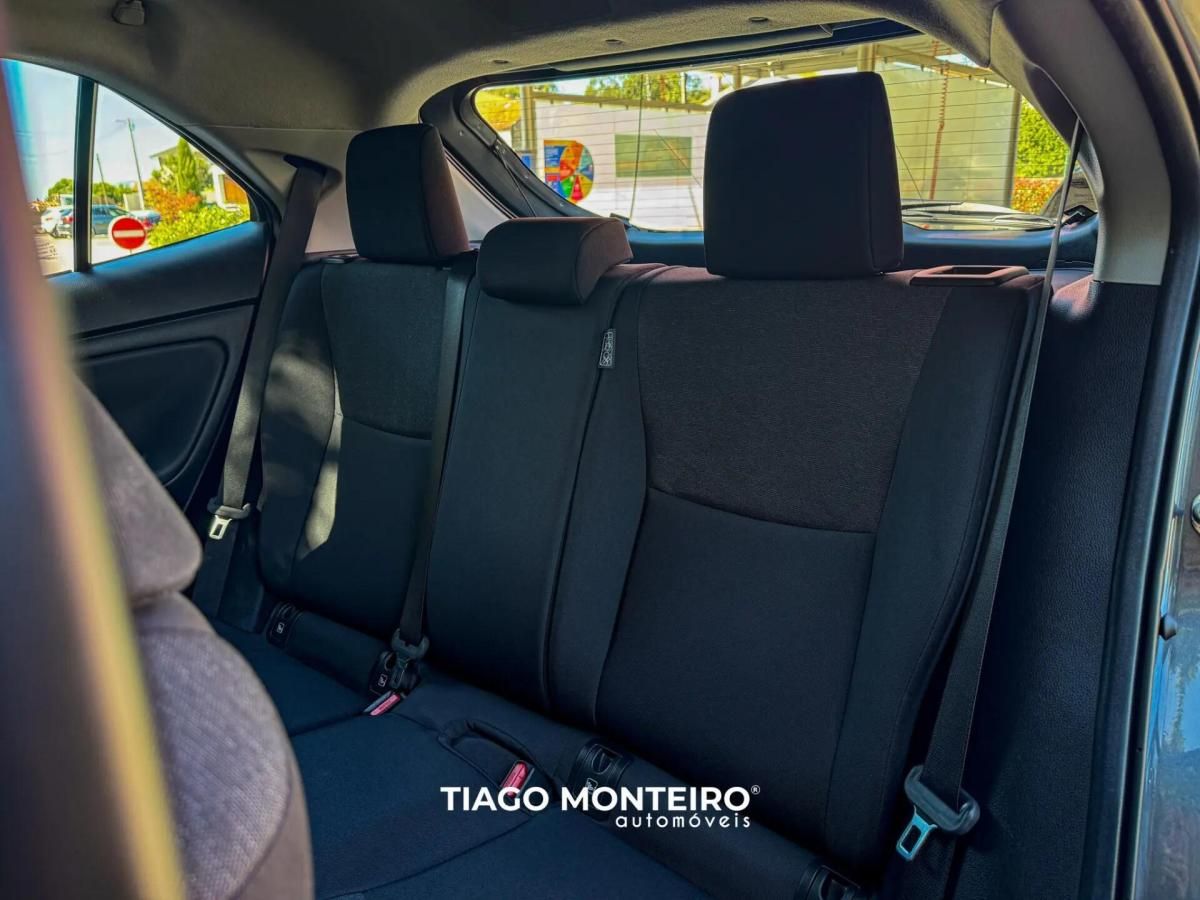 toyota-yaris-cross-2024-hibrido-a-gasolina-1490cc