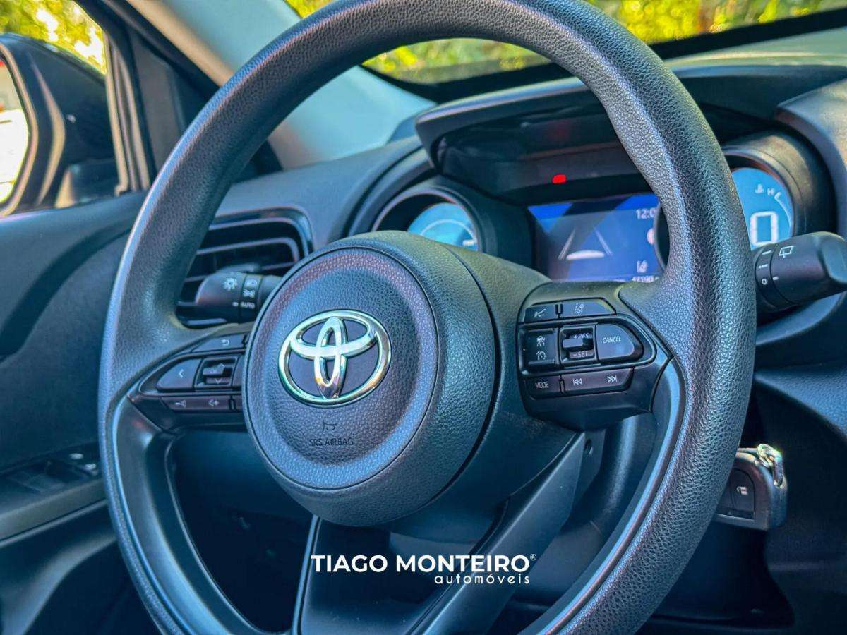toyota-yaris-cross-2024-hibrido-a-gasolina-1490cc