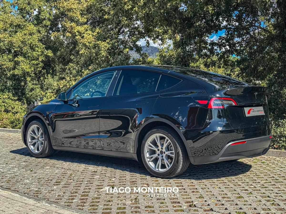 tesla-model-y-2023-eletrico-0cc