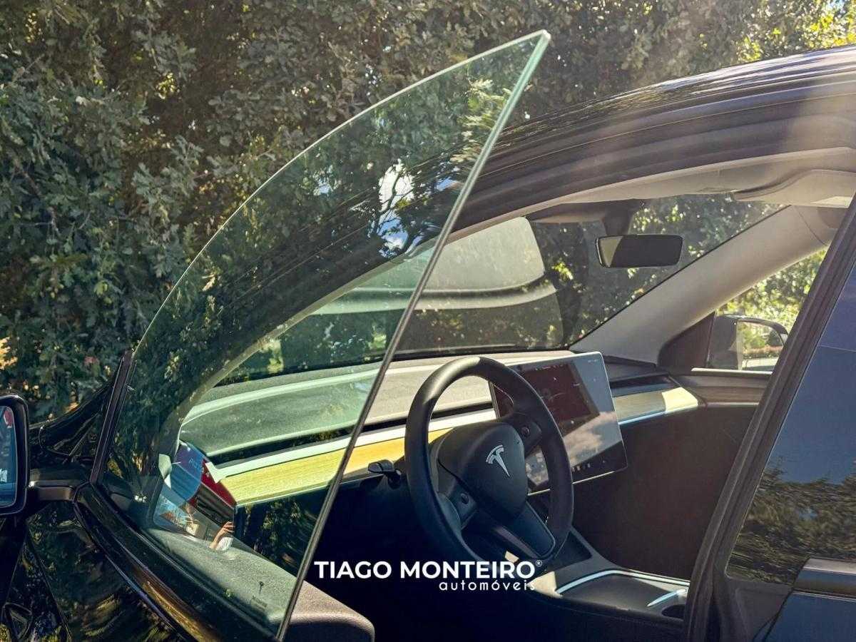 tesla-model-y-2023-eletrico-0cc