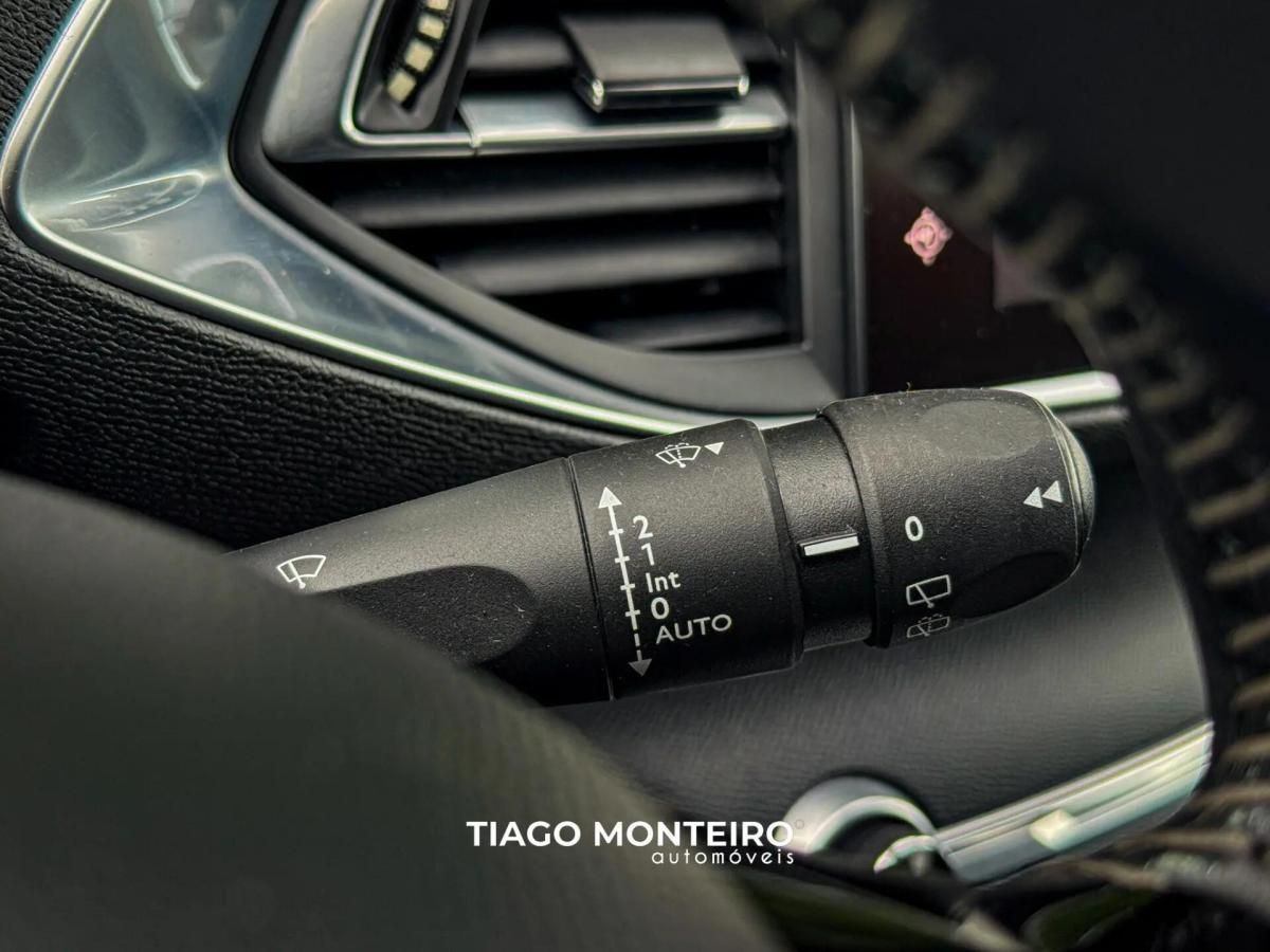 peugeot-308-sw-2016-diesel-1560cc