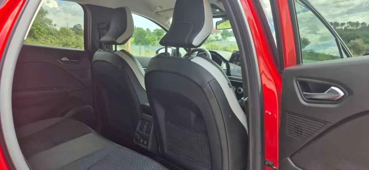 renault-captur-2021-hibrido-1598cc