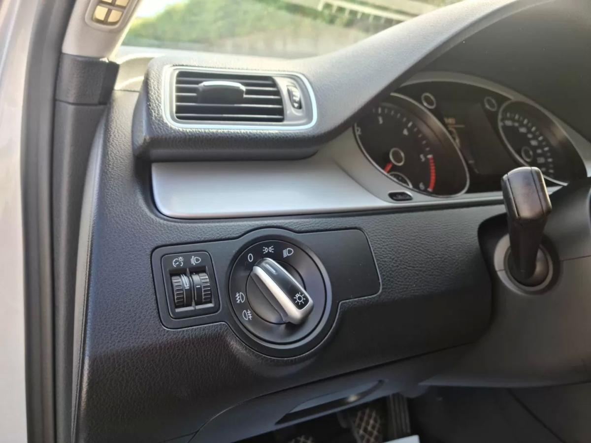 volkswagen-passat-variant-2014-diesel-1598cc