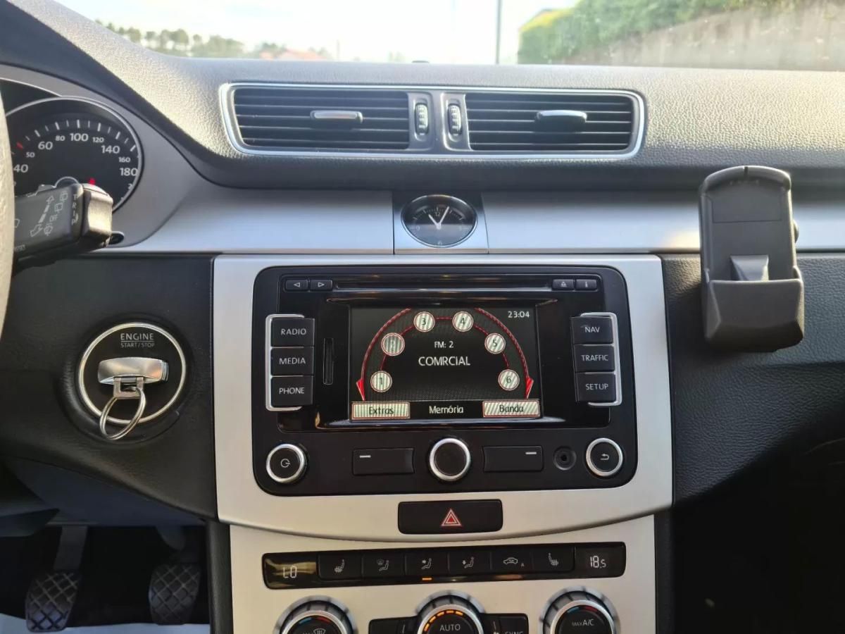 volkswagen-passat-variant-2014-diesel-1598cc