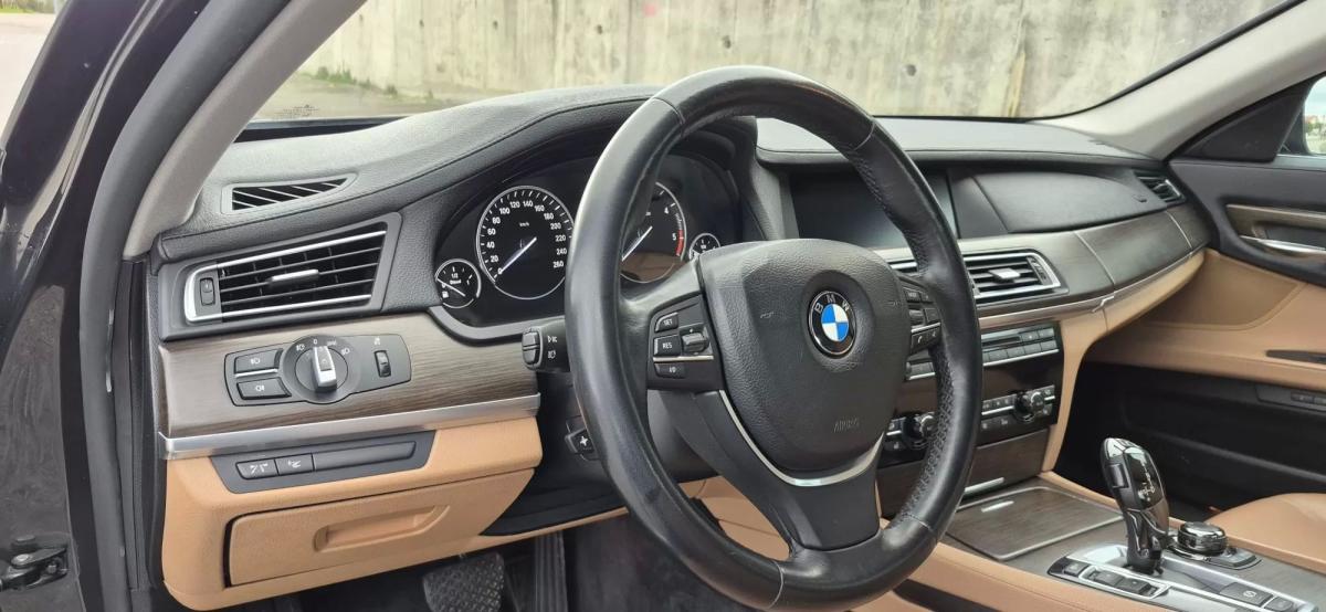 bmw-serie-7-2009-diesel-2993cc