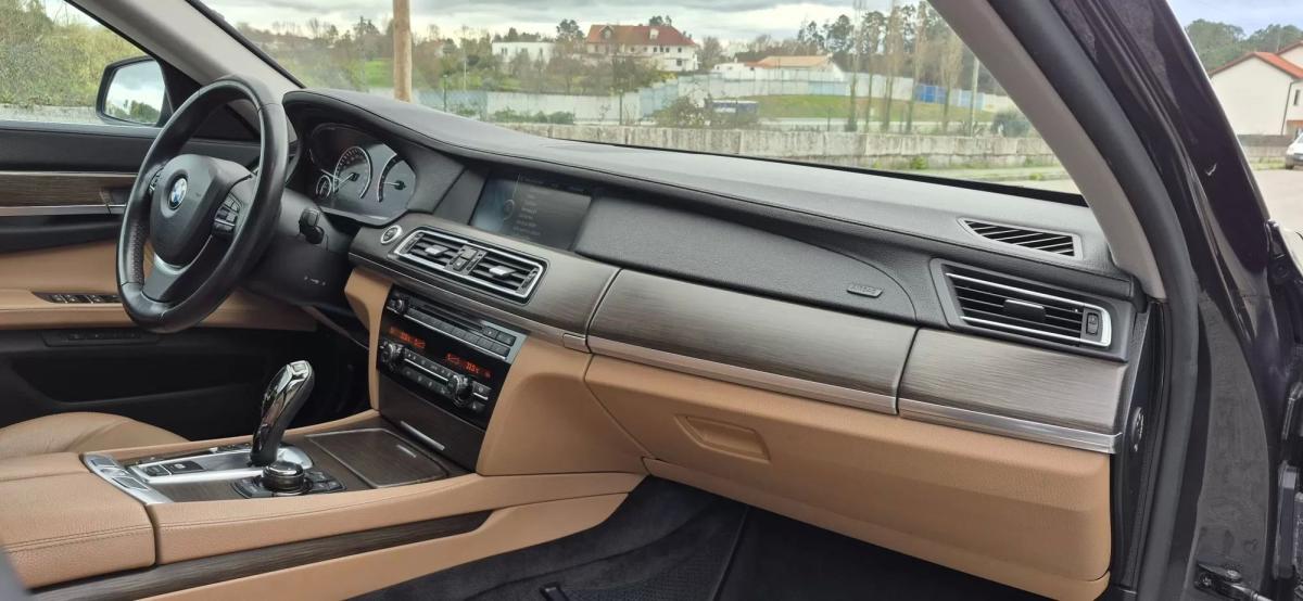 bmw-serie-7-2009-diesel-2993cc