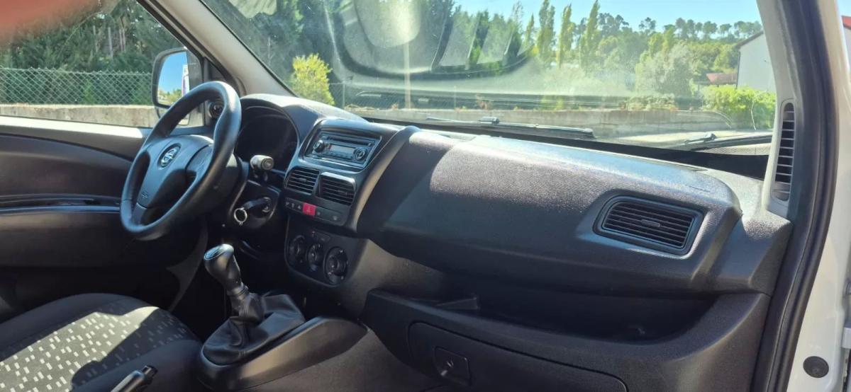 opel-combo-2024-diesel-1300cc