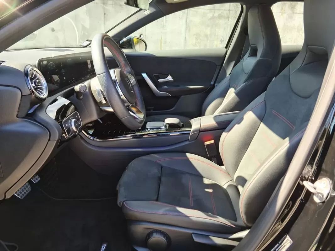mercedes-benz-classe-a-2021-hibrido-1332cc