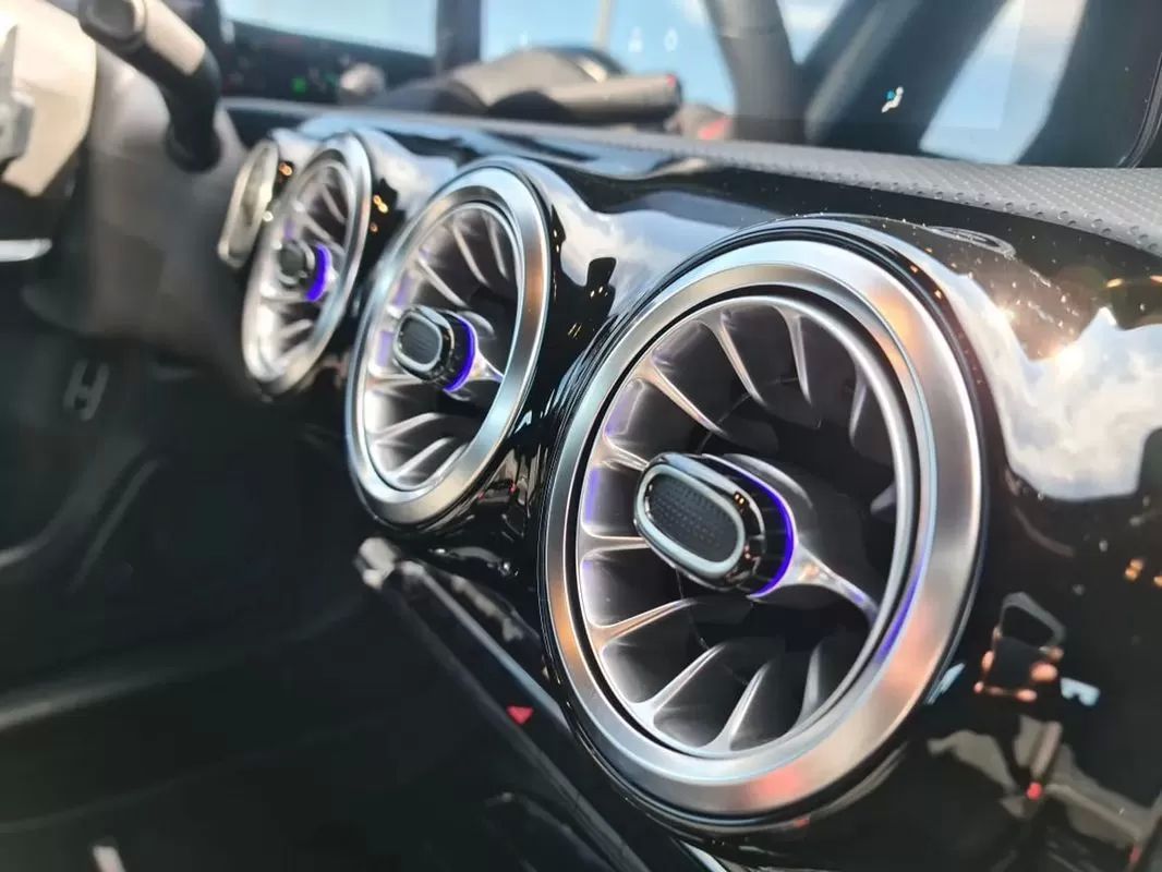 mercedes-benz-classe-a-2021-hibrido-1332cc