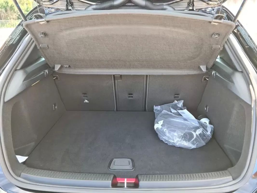 mercedes-benz-classe-a-2021-hibrido-1332cc