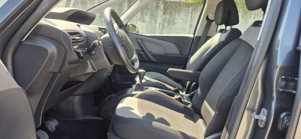 citroen-c4-grand-picasso-2013-diesel-1560cc