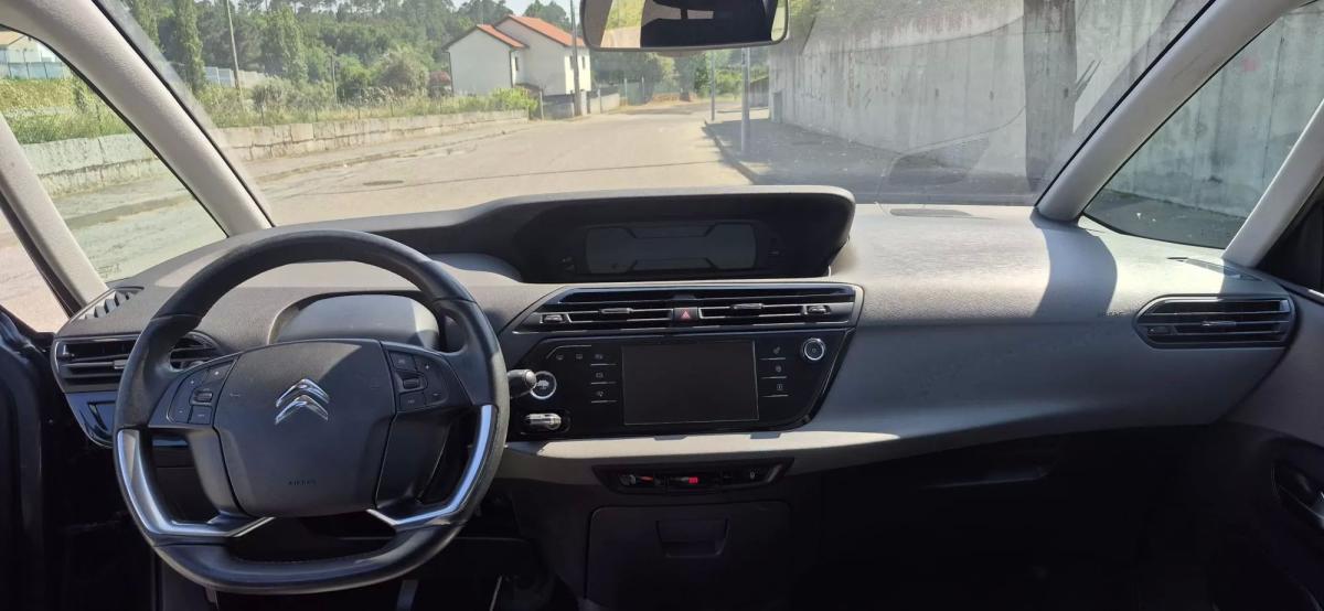 citroen-c4-grand-picasso-2013-diesel-1560cc