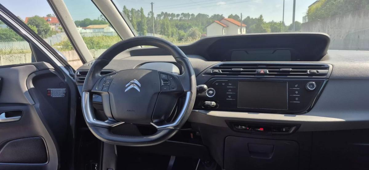 citroen-c4-grand-picasso-2013-diesel-1560cc