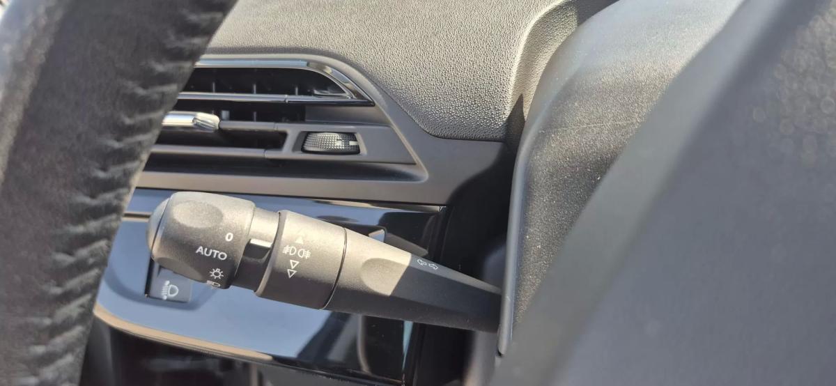 citroen-c4-grand-picasso-2013-diesel-1560cc