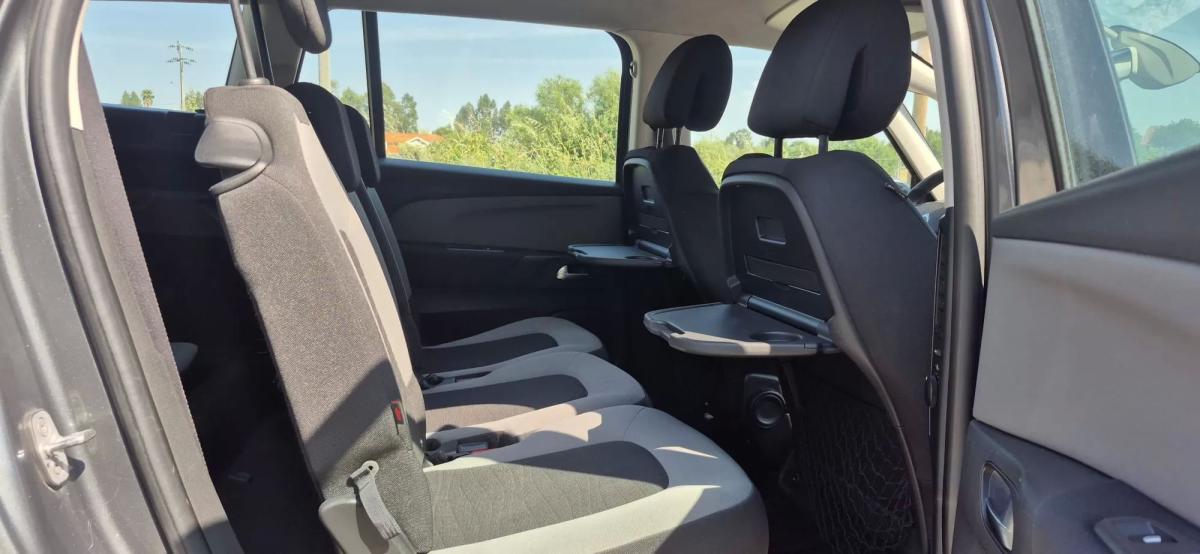 citroen-c4-grand-picasso-2013-diesel-1560cc