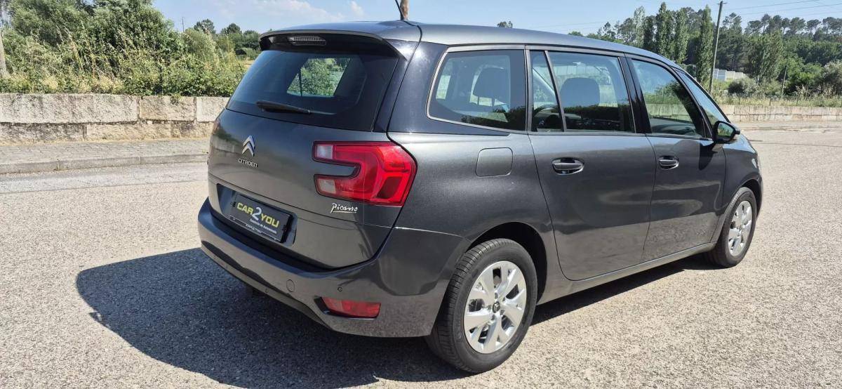 citroen-c4-grand-picasso-2013-diesel-1560cc