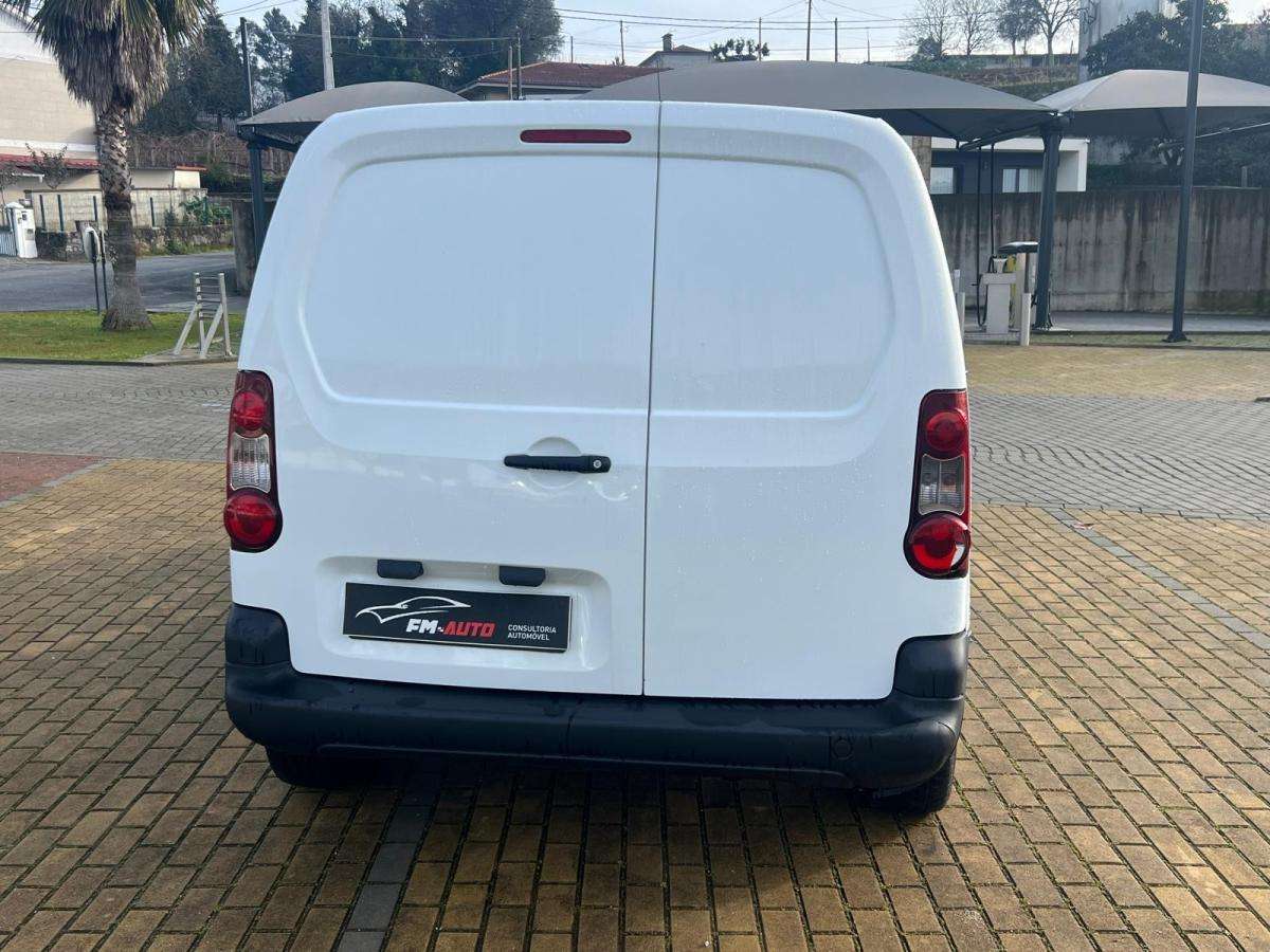 peugeot-partner-2015-diesel-1560cc