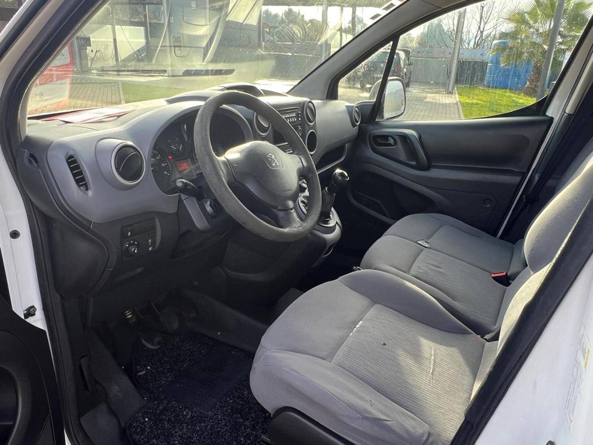 peugeot-partner-2015-diesel-1560cc