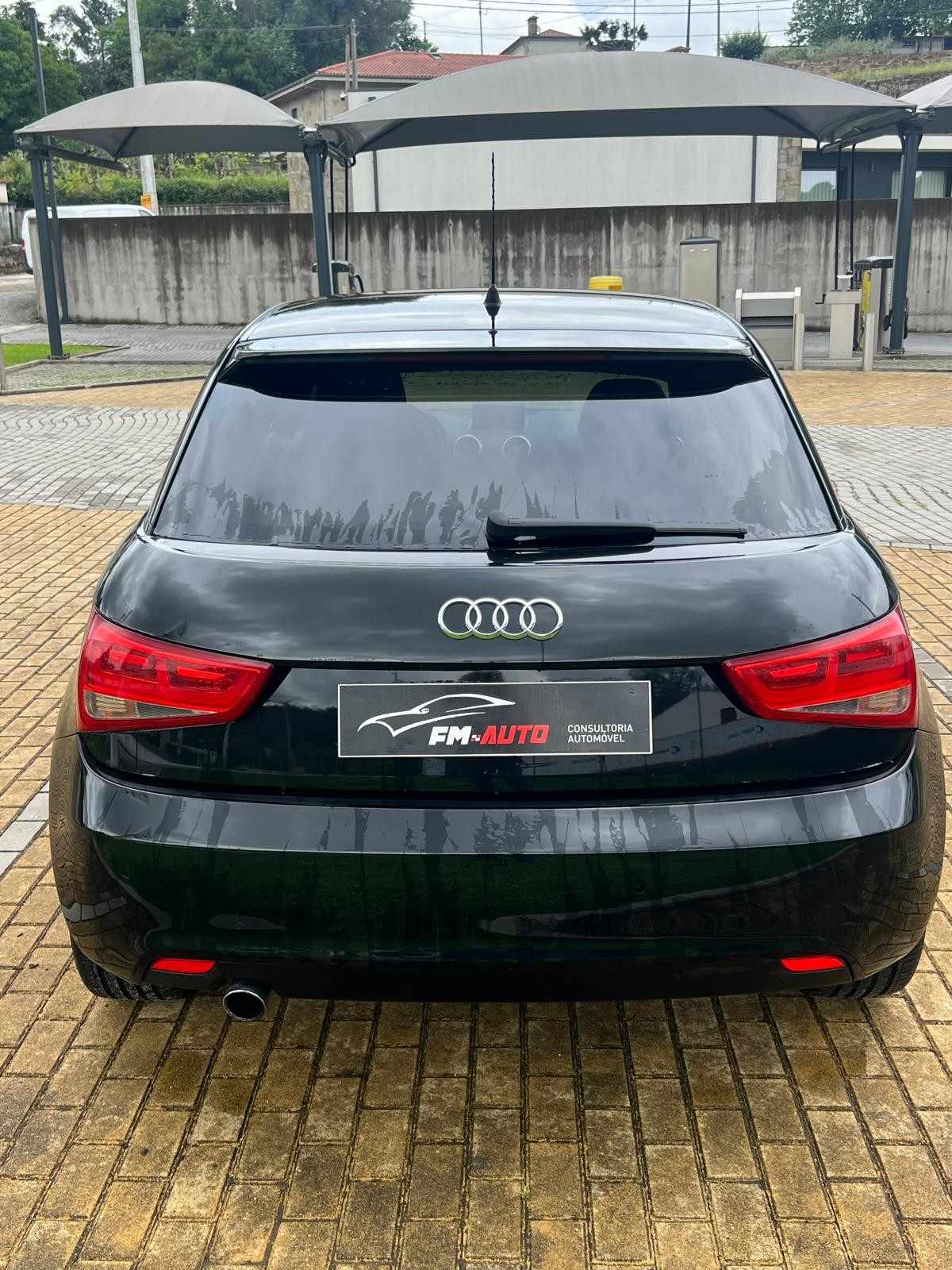 audi-a1-2011-diesel-1598cc