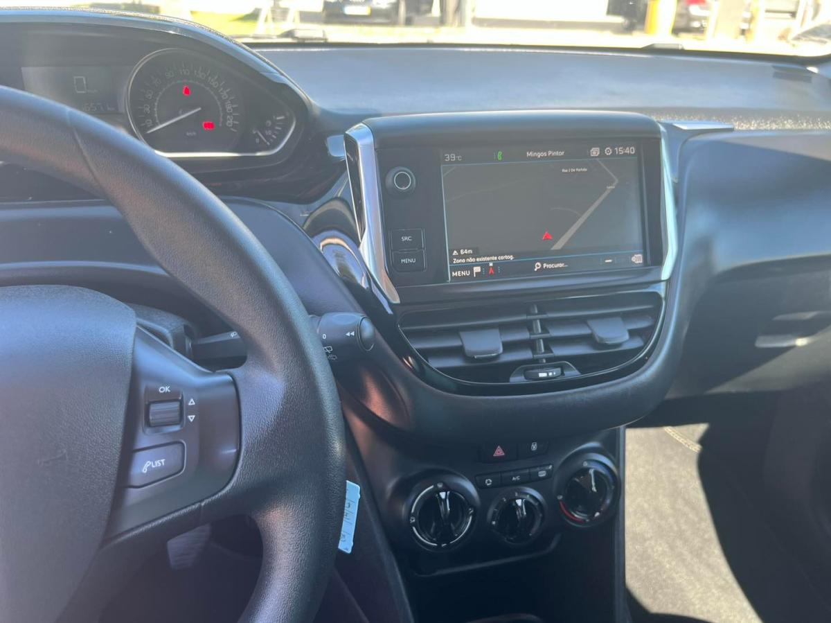peugeot-208-2019-diesel-1560cc