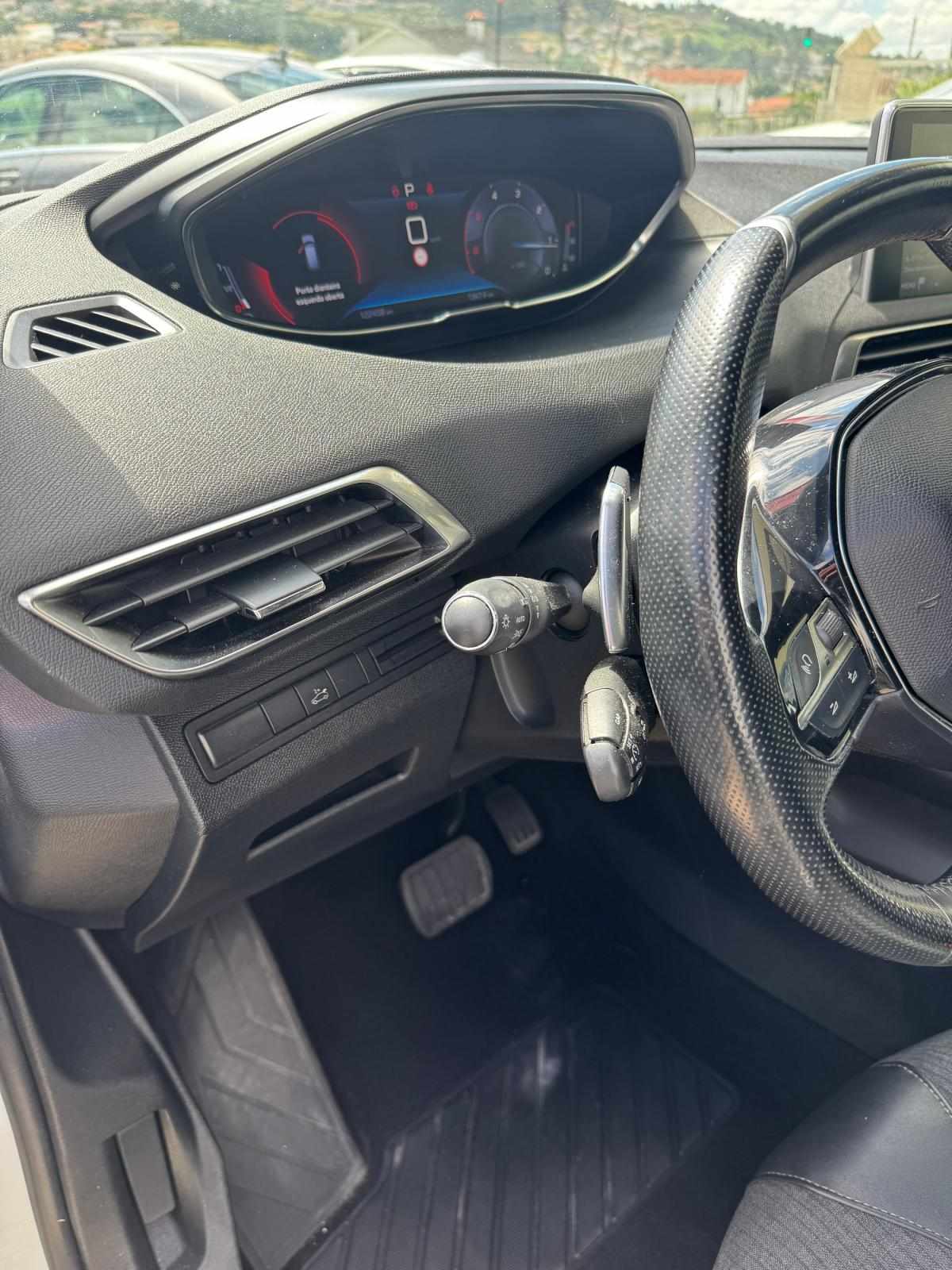 peugeot-3008-2019-diesel-1499cc