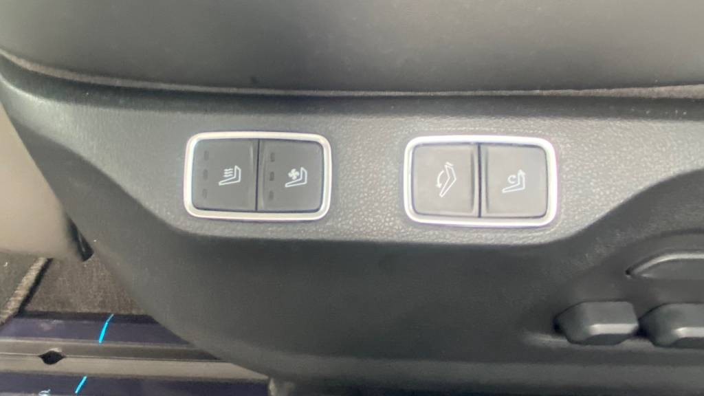 hyundai-staria-2023-diesel-2199cc