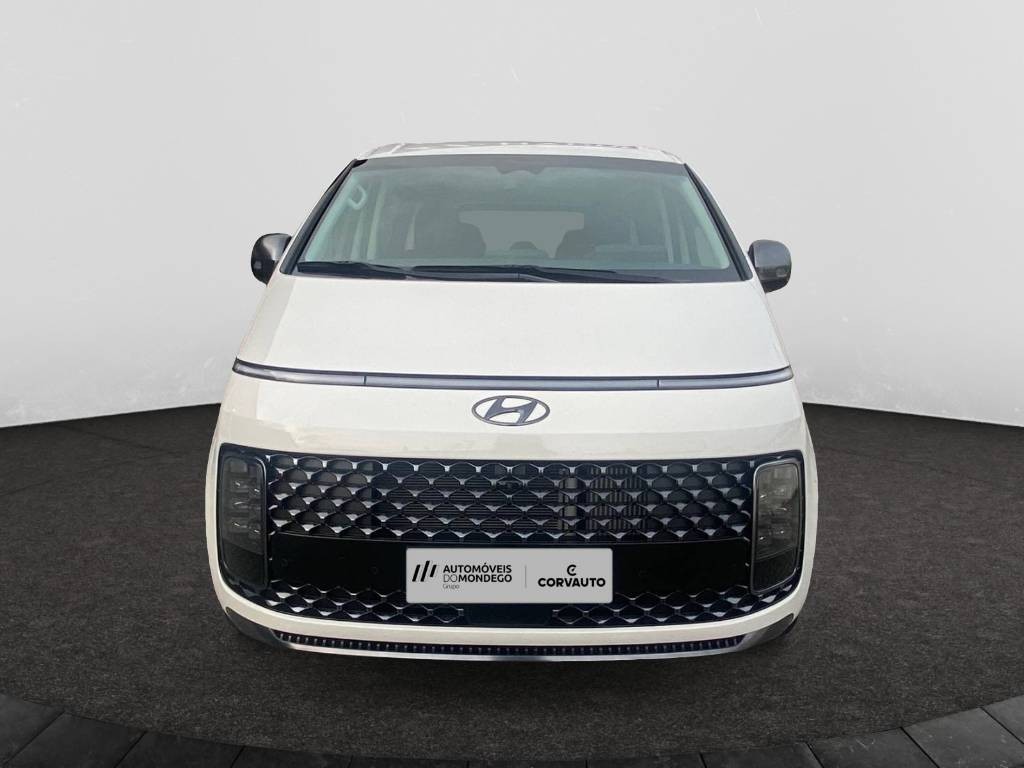 hyundai-staria-2023-diesel-2199cc