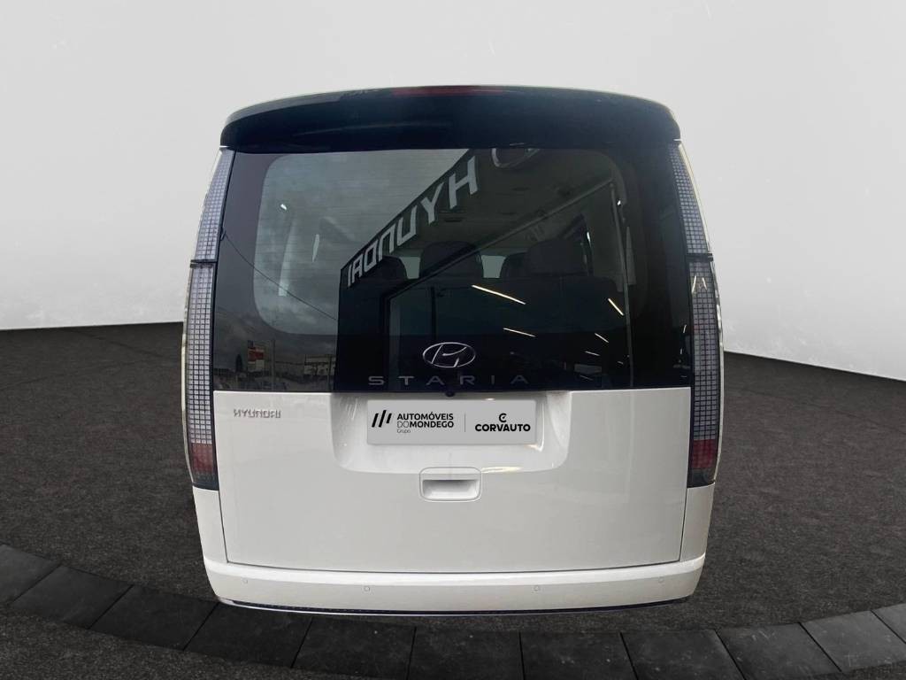 hyundai-staria-2023-diesel-2199cc
