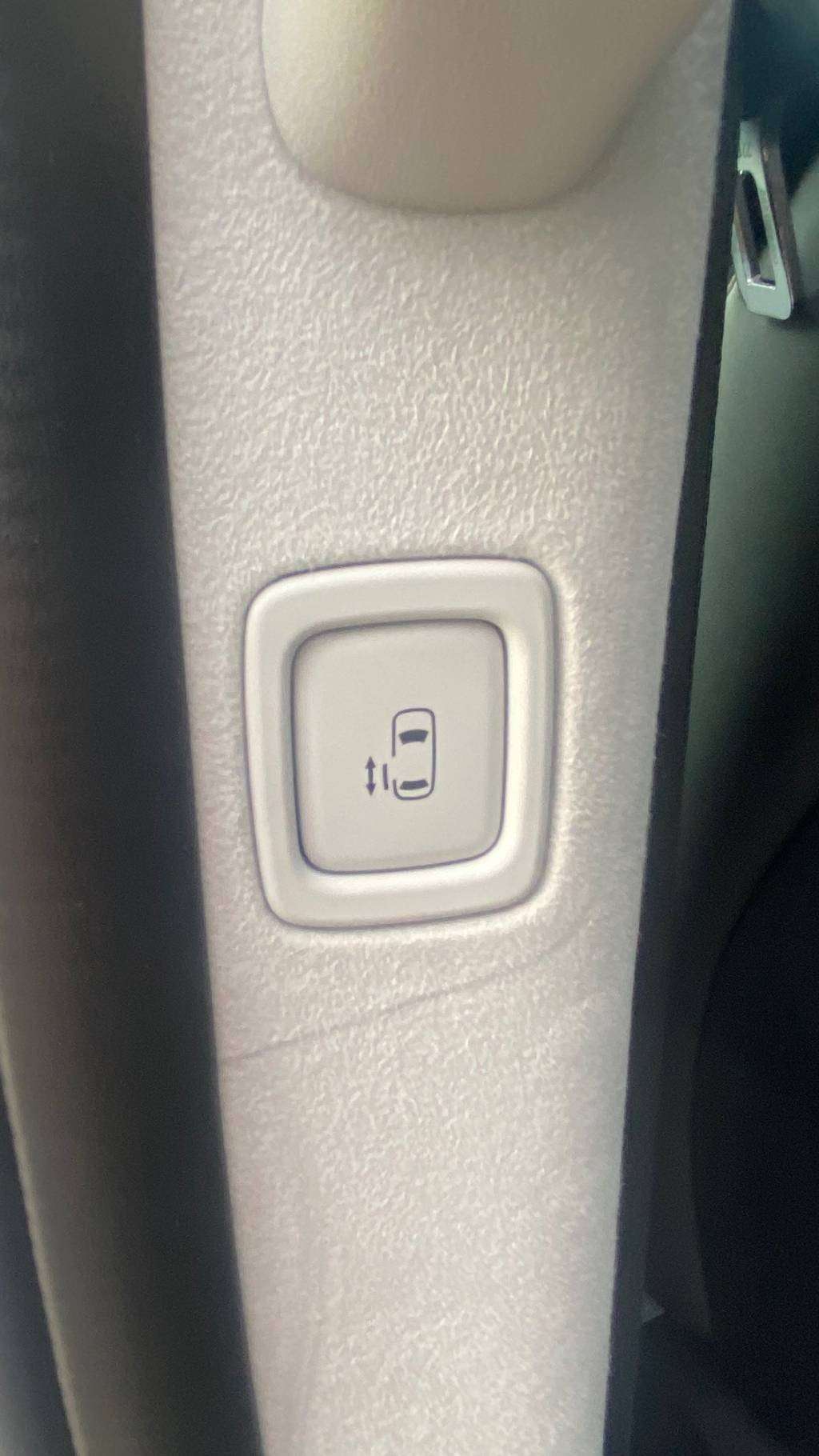hyundai-staria-2023-diesel-2199cc