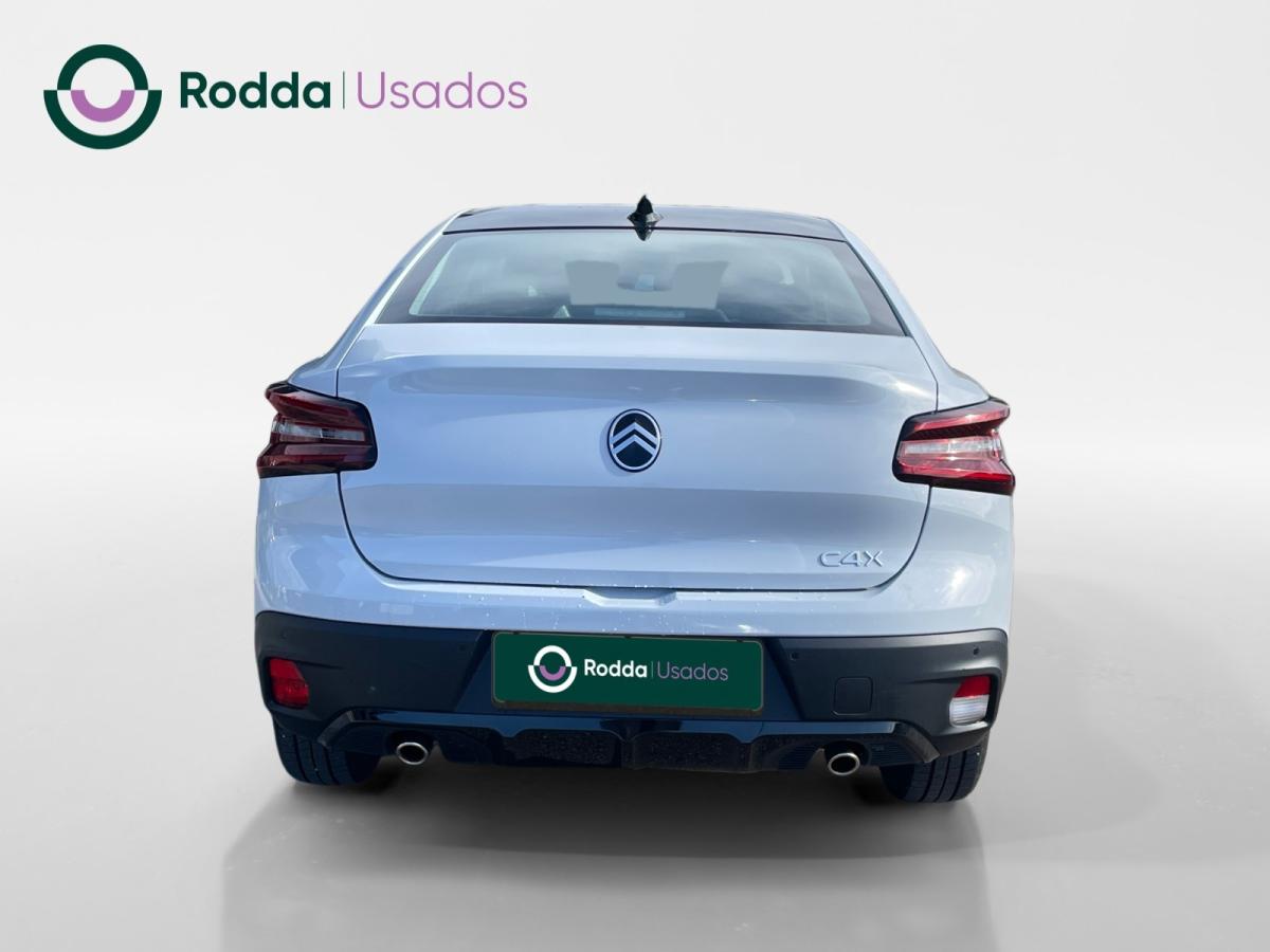 citroen-c4-2025-hibrido-a-gasolina-1199cc