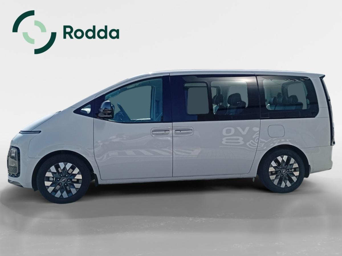 hyundai-staria-2023-diesel-2199cc