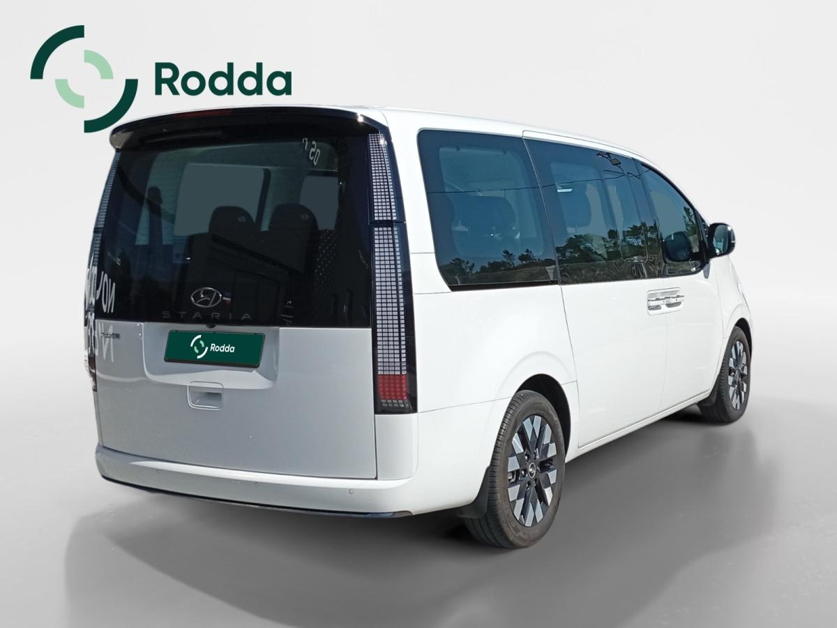 hyundai-staria-2023-diesel-2199cc