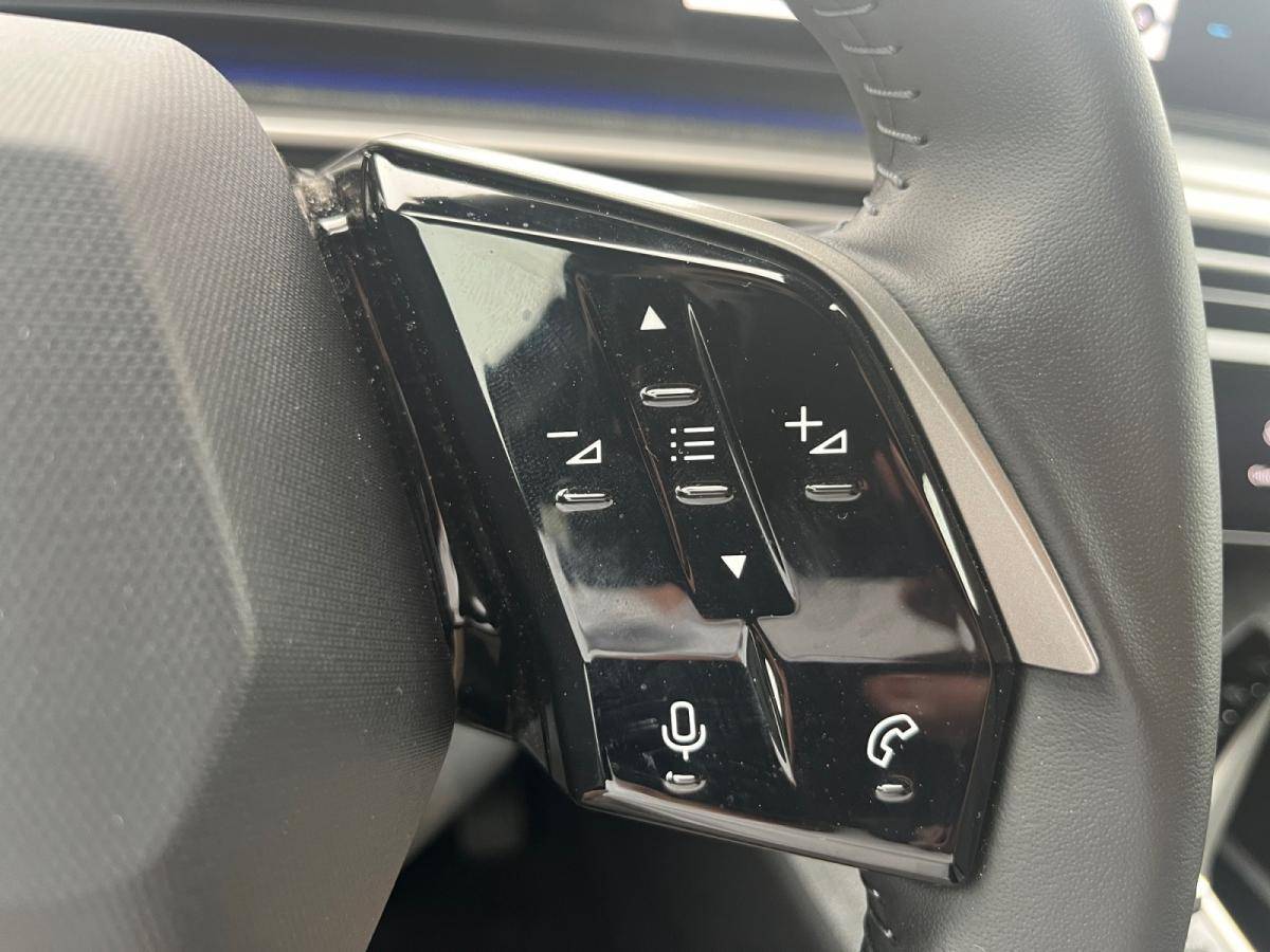 peugeot-5008-2026-hibrido-a-gasolina-1199cc