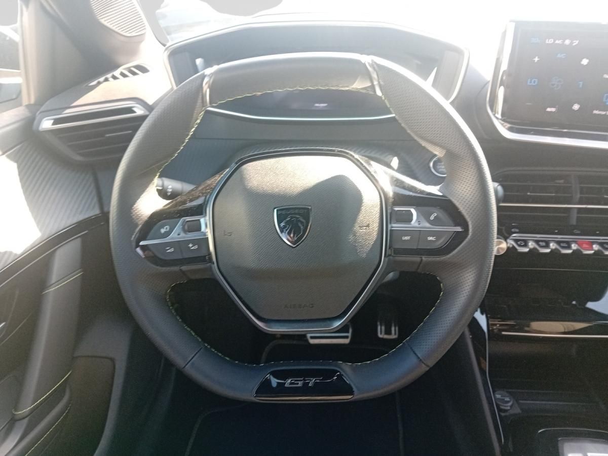 peugeot-208-2025-hibrido-a-gasolina-1199cc