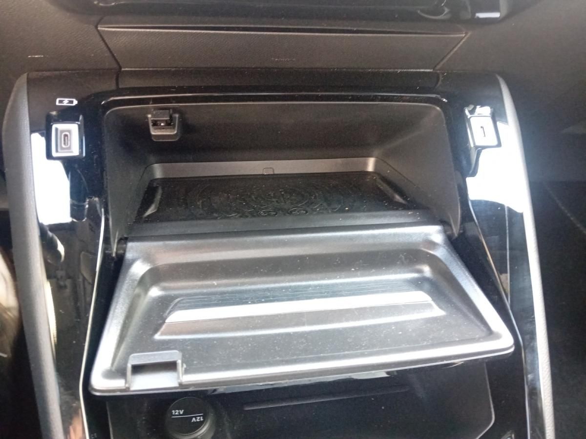 peugeot-208-2025-hibrido-a-gasolina-1199cc