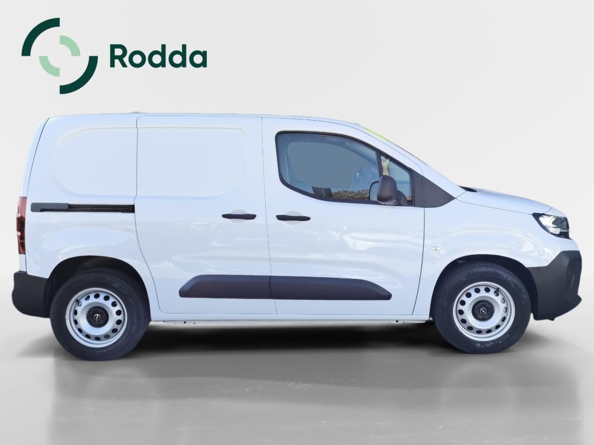 opel-combo-2026-diesel-1499cc