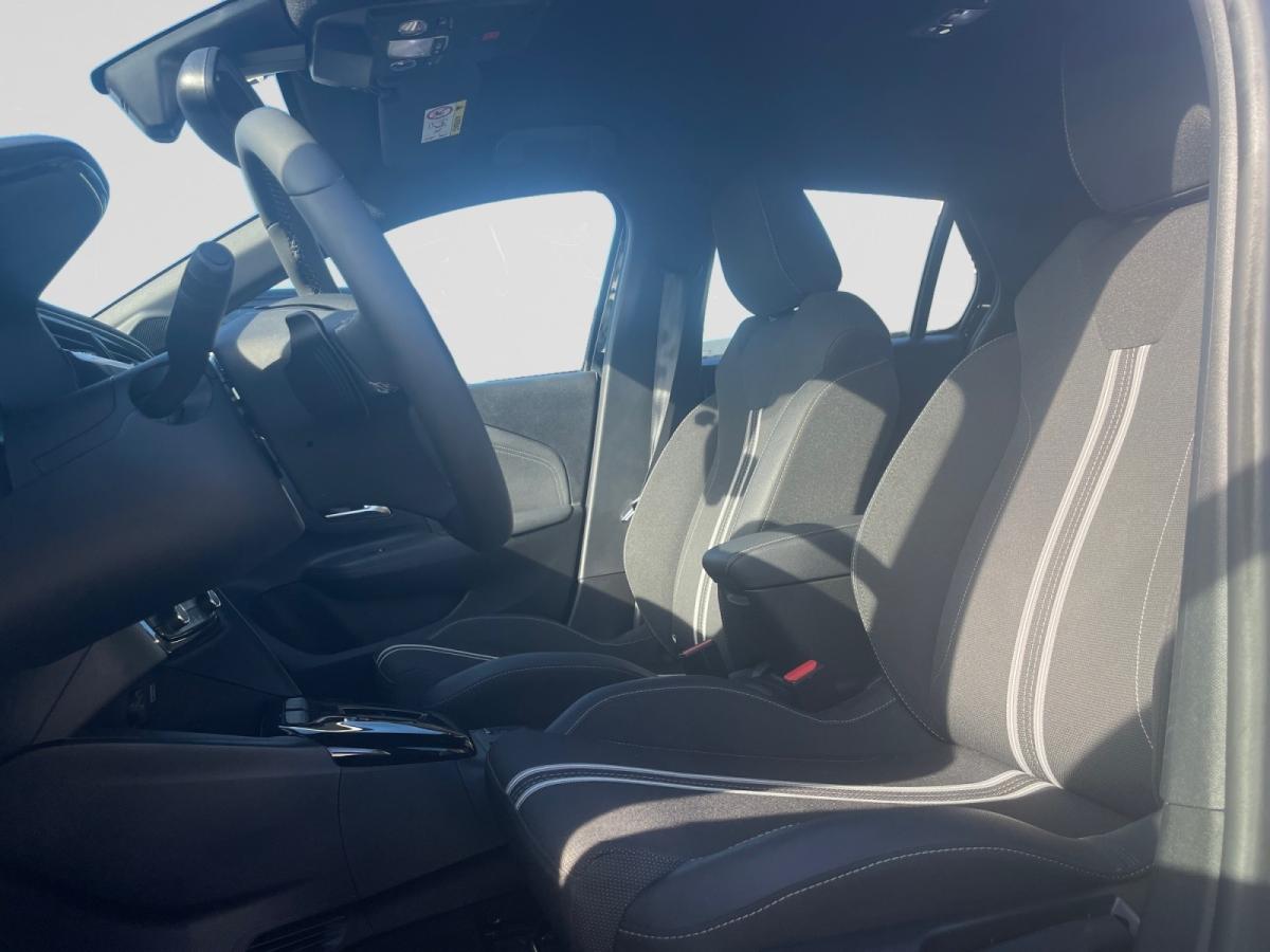 opel-corsa-2025-hibrido-a-gasolina-1199cc