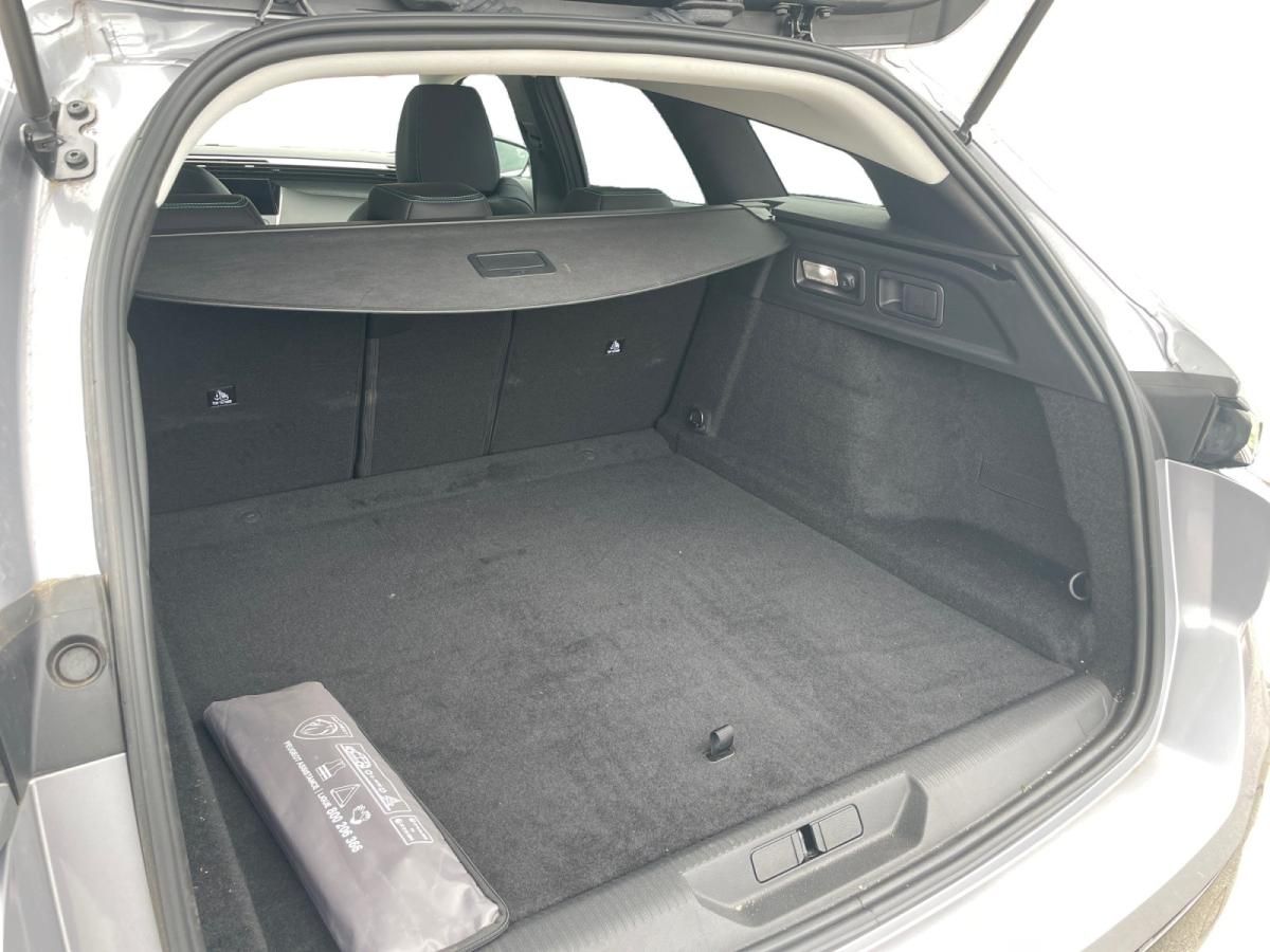 peugeot-308-sw-2025-hibrido-a-gasolina-1199cc