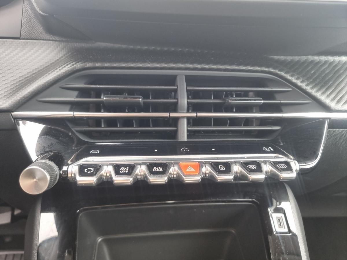 peugeot-208-2025-eletrico-0cc
