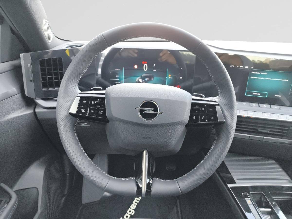 opel-astra-2025-gasolina-1199cc