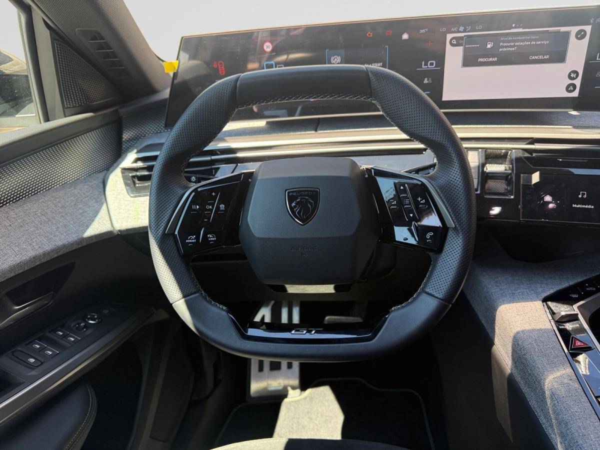 peugeot-5008-2025-hibrido-a-gasolina-1199cc
