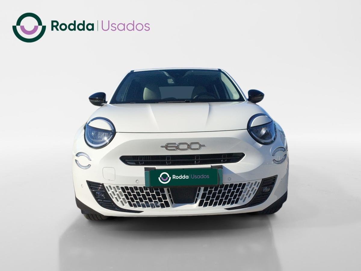 fiat-600-2024-gasolina-1199cc