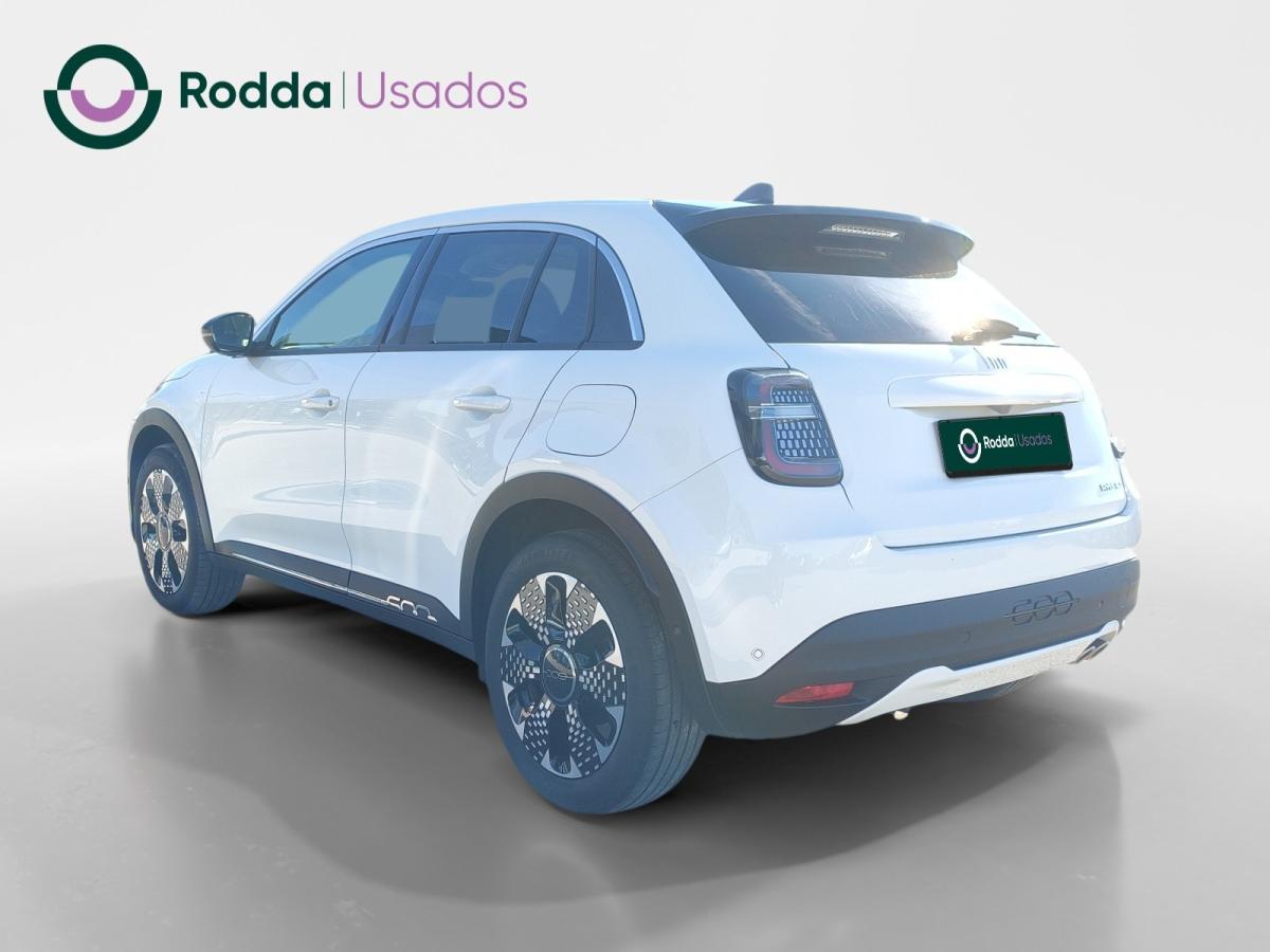 fiat-600-2024-gasolina-1199cc