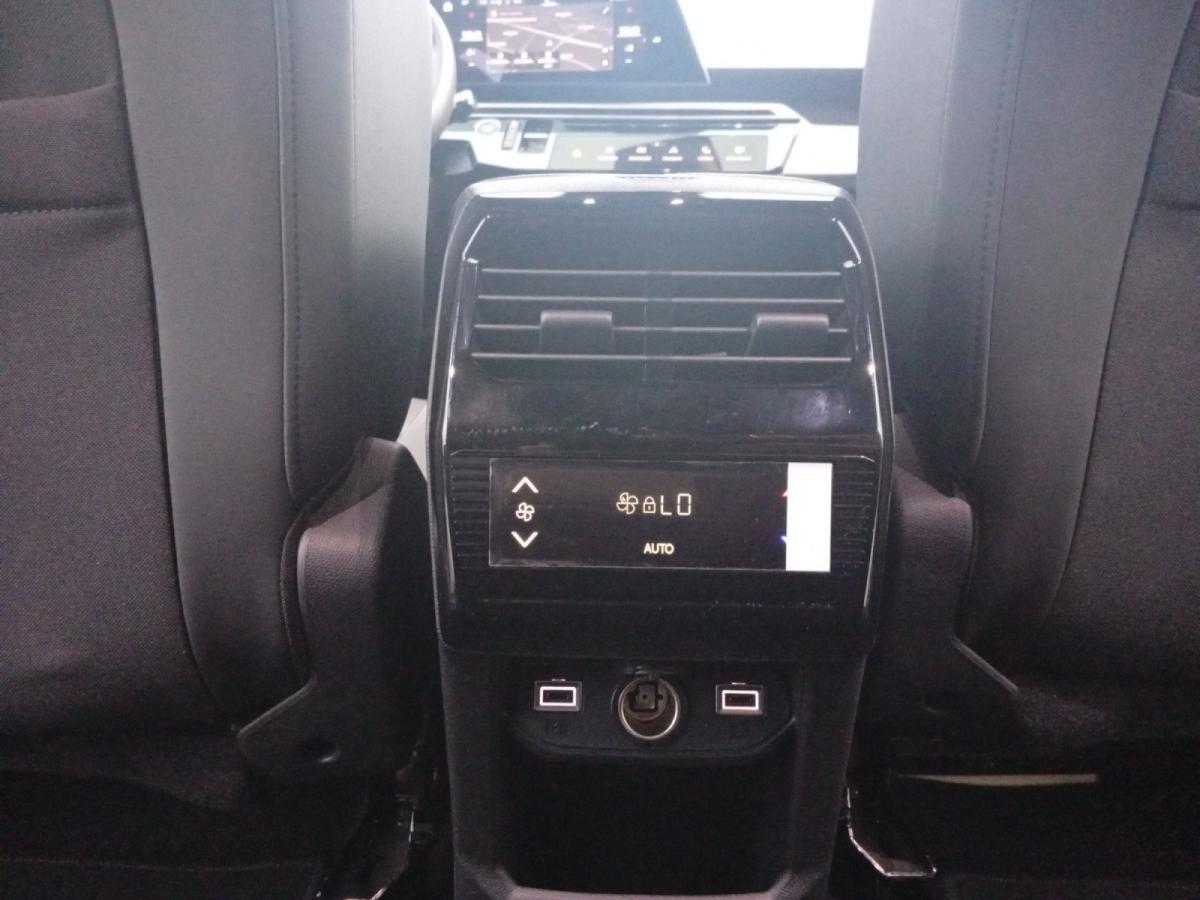 peugeot-5008-2024-hibrido-a-gasolina-1199cc