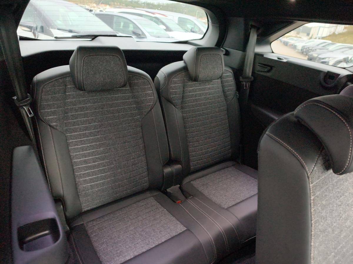 peugeot-5008-2025-gasolina-1199cc