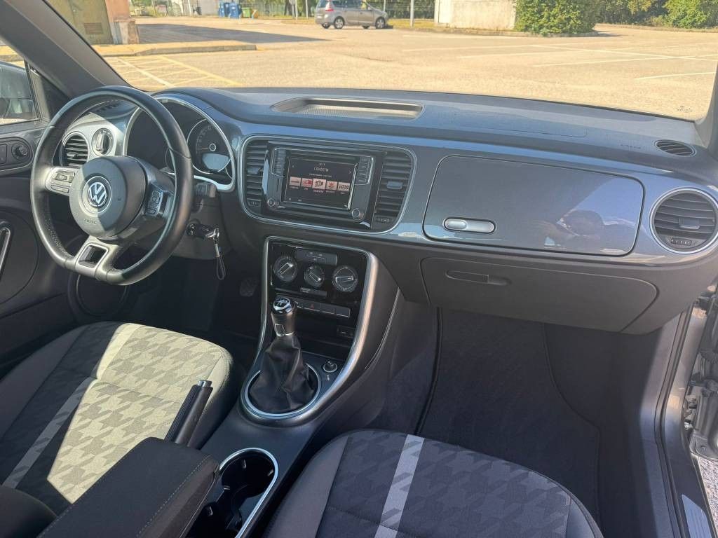 volkswagen-beetle-2018-diesel-1998cc