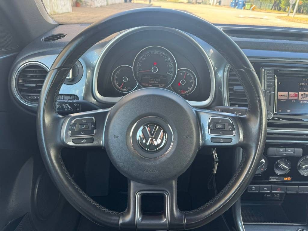 volkswagen-beetle-2018-diesel-1998cc