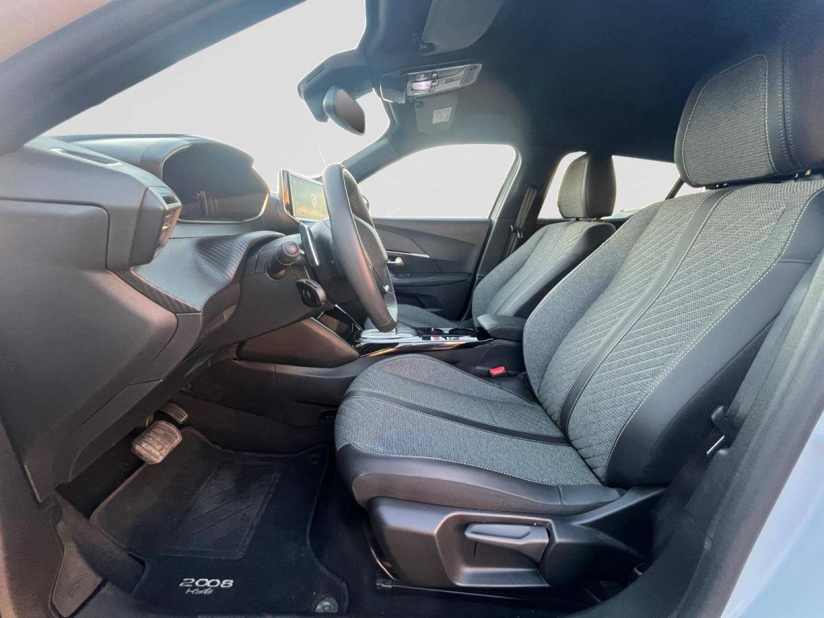 peugeot-2008-2025-hibrido-a-gasolina-1199cc